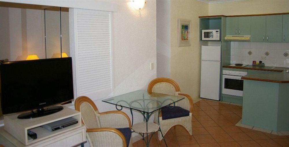 Palm Cove Tropic Apartments Kültér fotó